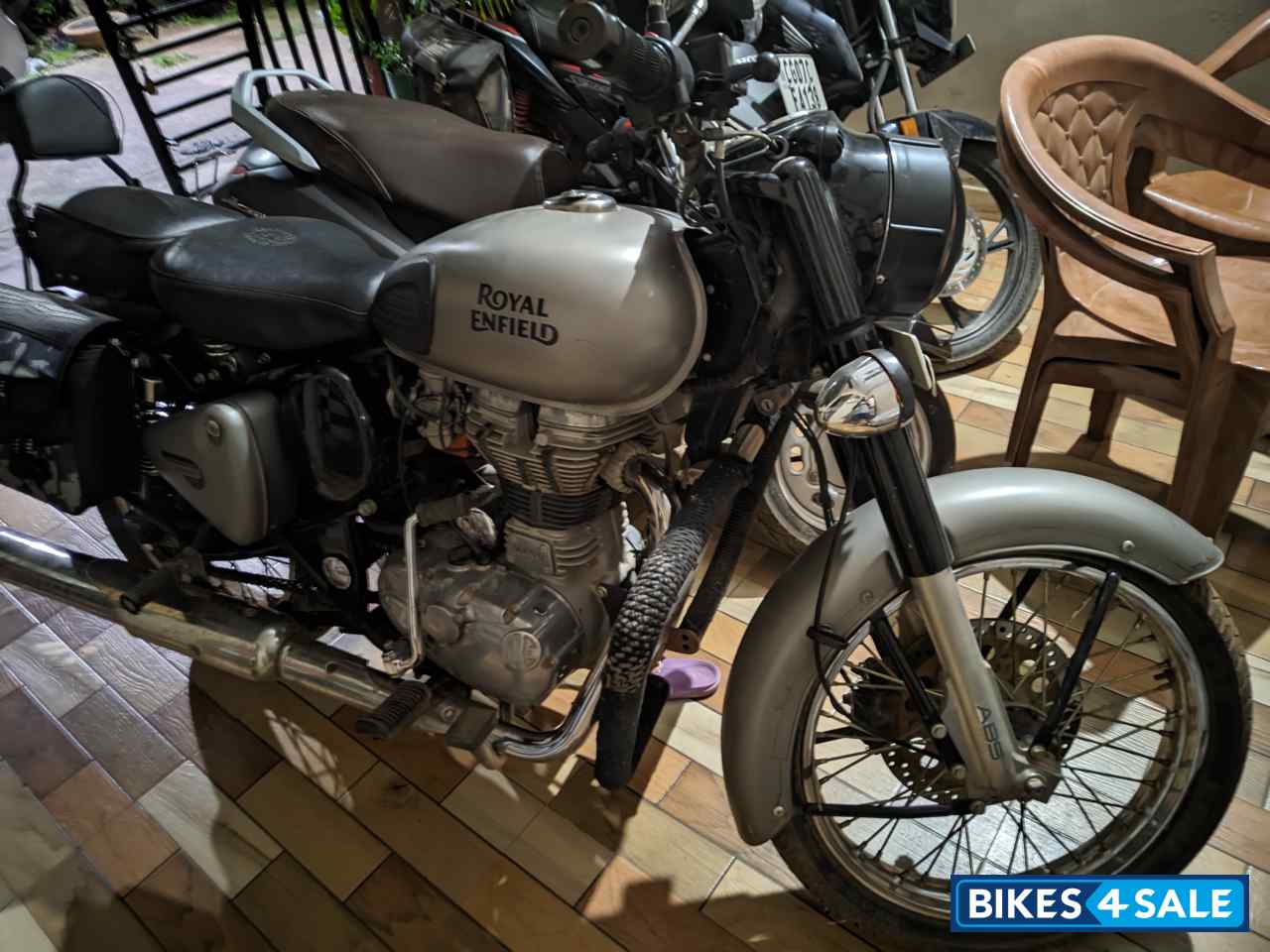 Royal Enfield Classic Gunmetal Grey