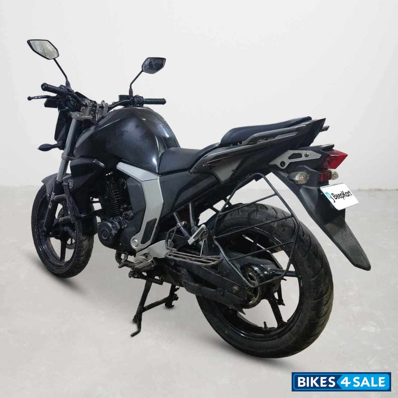 Yamaha FZ