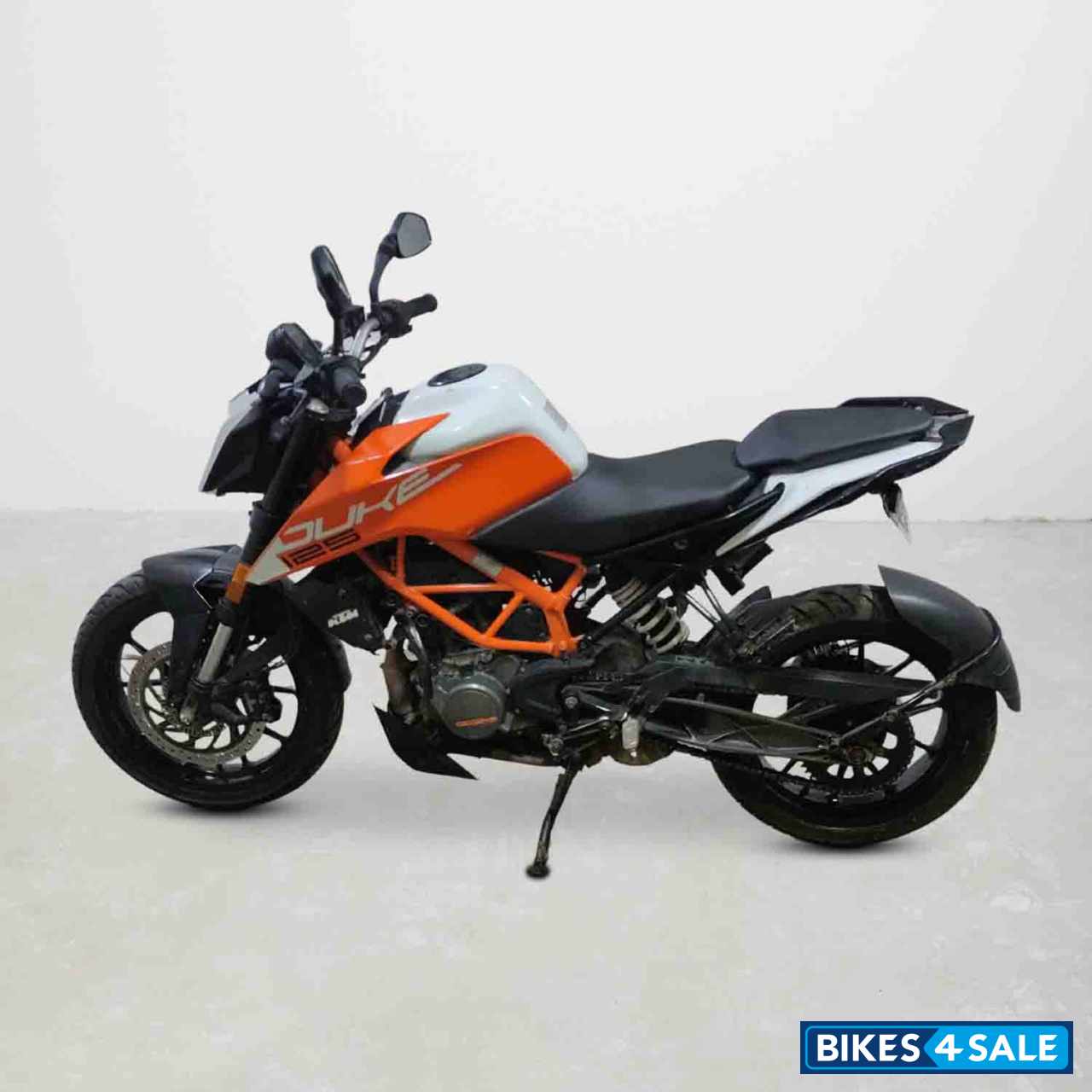KTM Duke 125