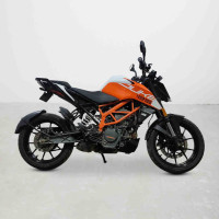 KTM Duke 125