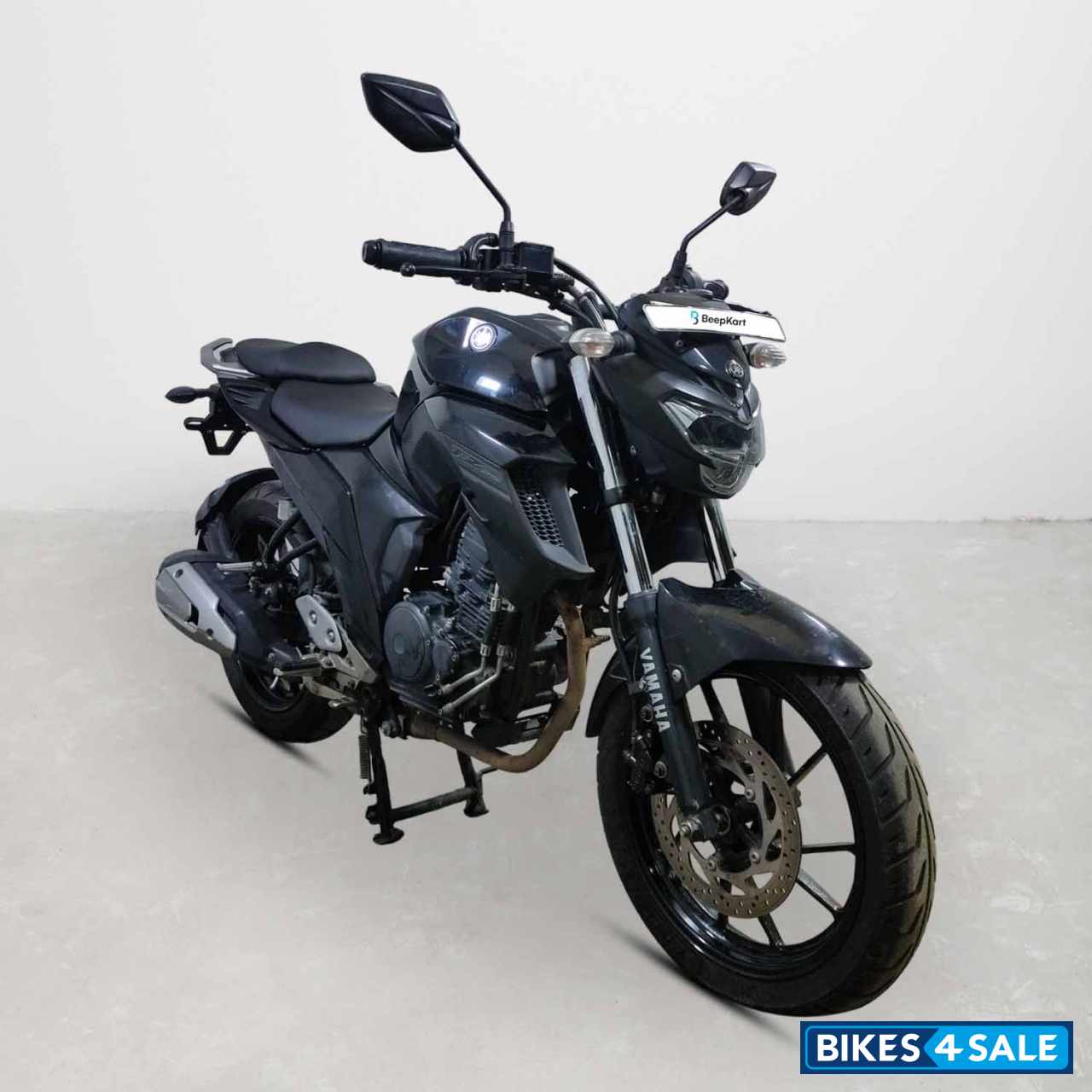 Yamaha FZ25