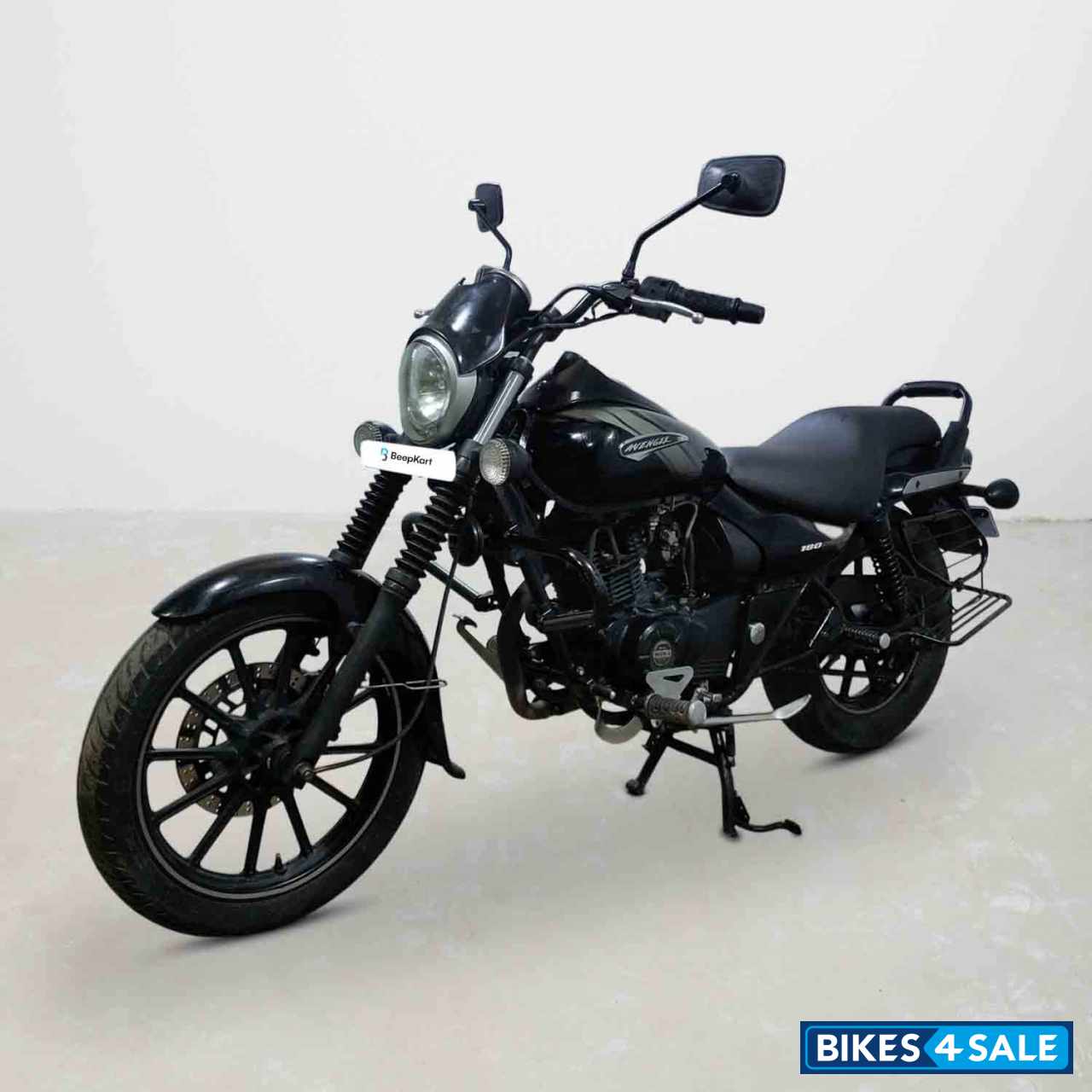 Bajaj Avenger Street 180