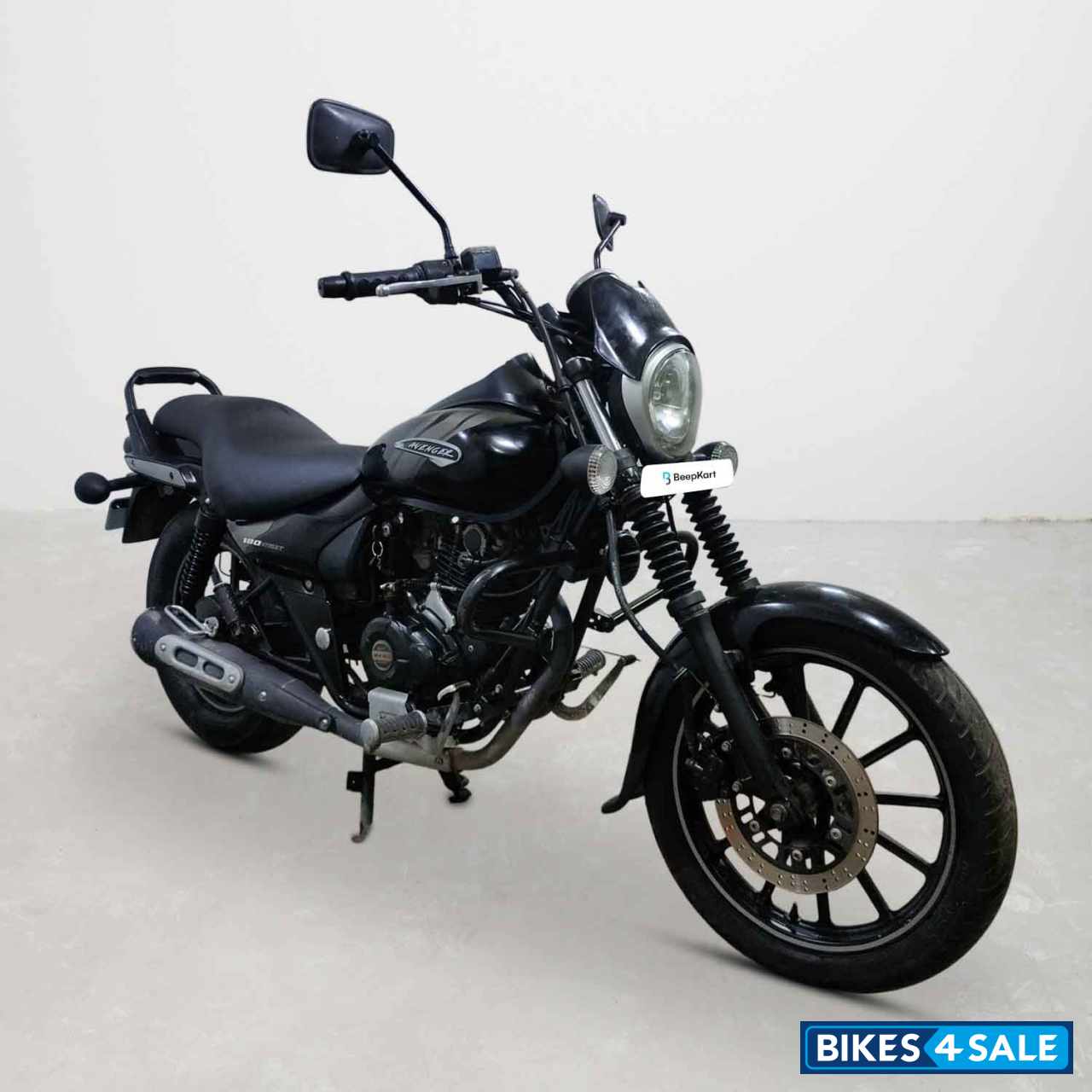 Bajaj Avenger Street 180
