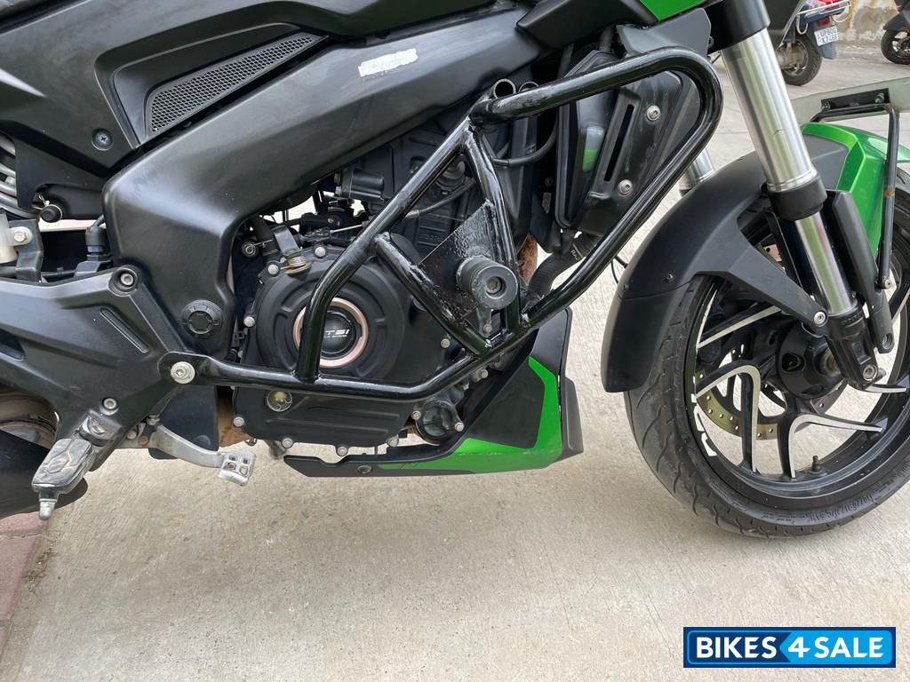 Bajaj Dominar 400 Disc