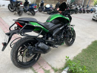 Bajaj Dominar 400 Disc