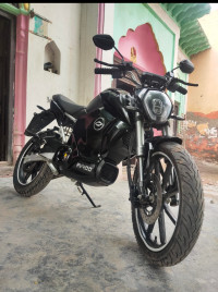 Revolt RV 400 2022 Model