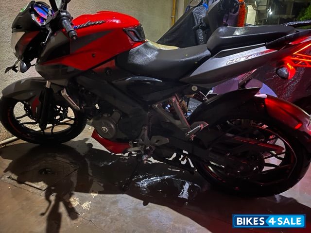Bajaj Pulsar NS200