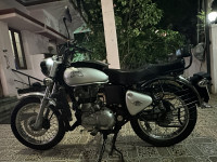 Silver & Black Royal Enfield Bullet Electra Twinspark