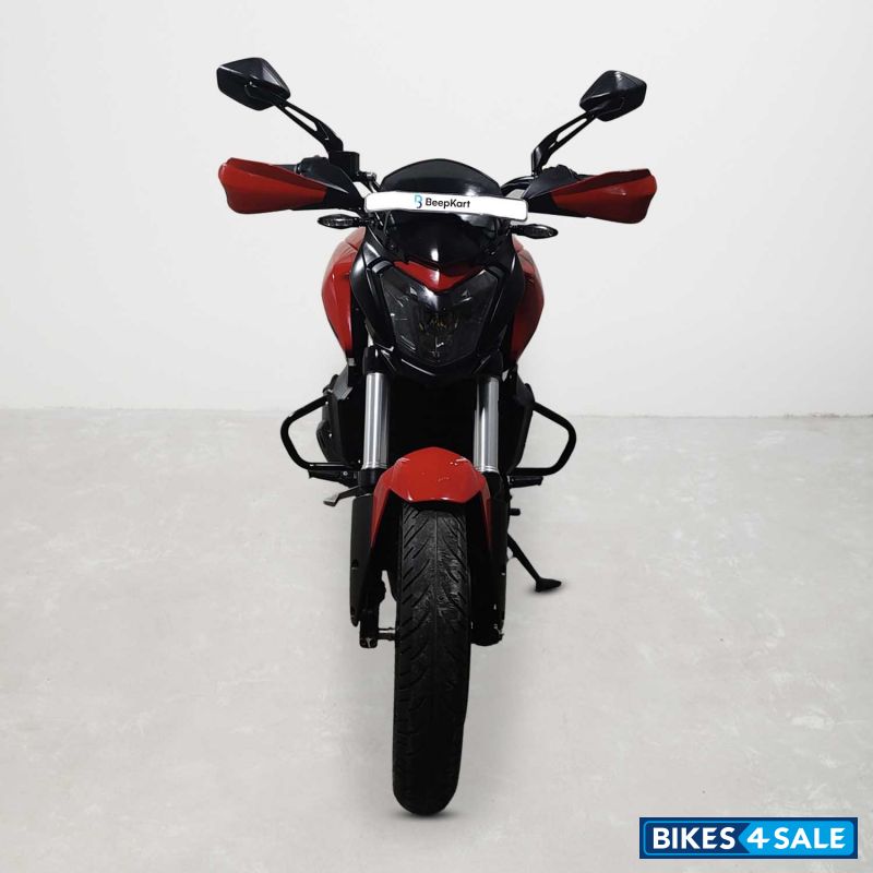Bajaj Dominar 250