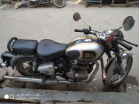 Silver Royal Enfield Classic 350 BS VI