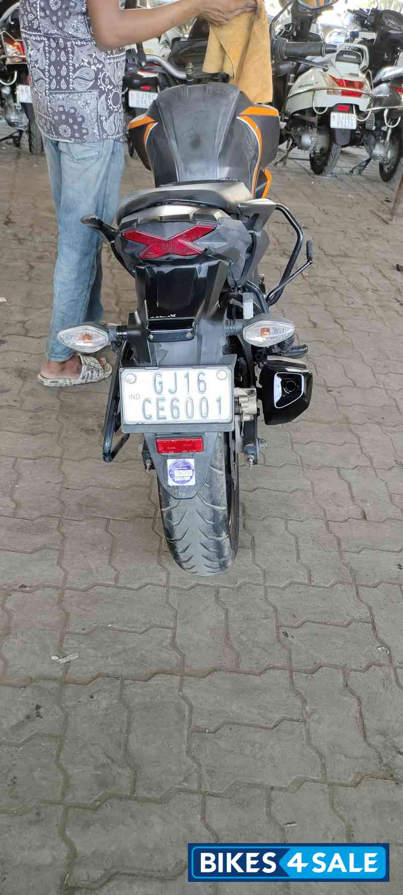 Honda CB Hornet 160R