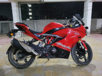 Red TVS Apache RR 310