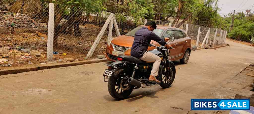 Honda 2023 CB350RS DLX Pro Dual Tone