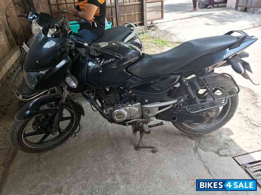 Bajaj Pulsar 150