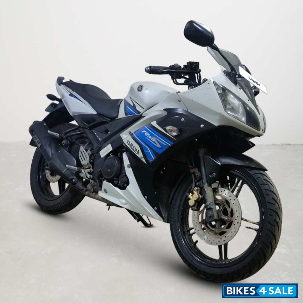 Yamaha YZF R15 S
