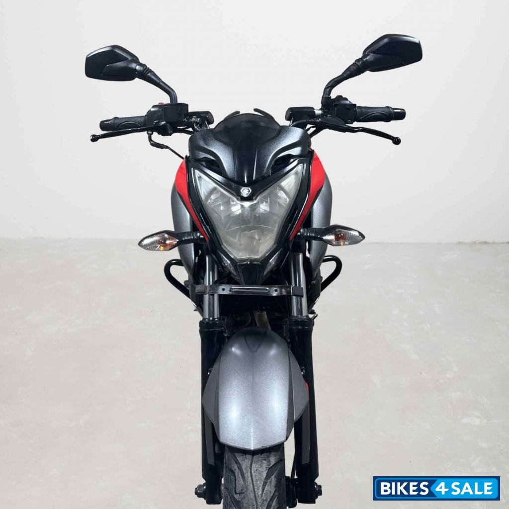 Bajaj Pulsar NS200