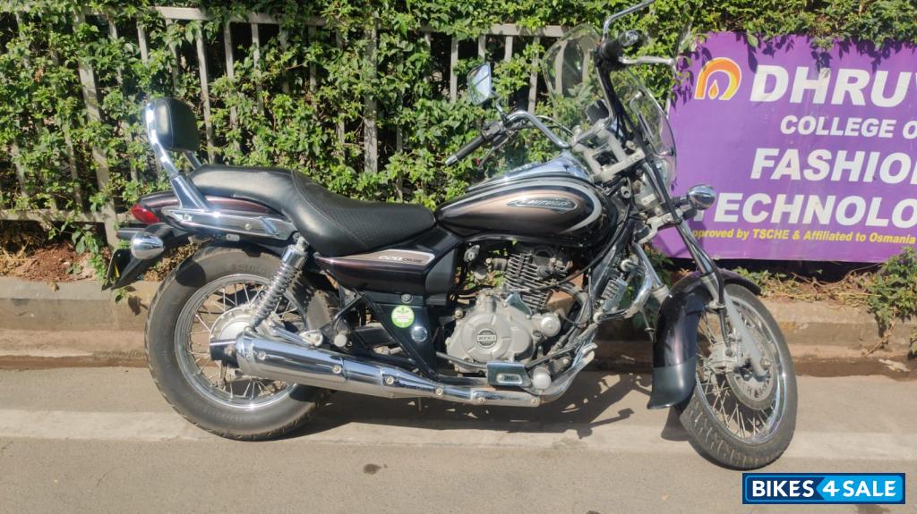 Bajaj Avenger Cruise 220 BS6