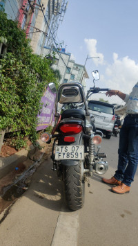 Bajaj Avenger Cruise 220 BS6