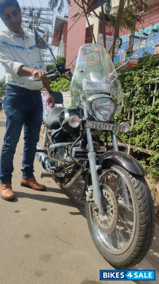 Bajaj Avenger Cruise 220 BS6