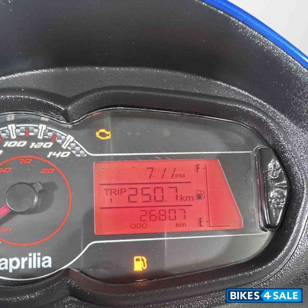 Aprilia SR 160 Std ABS