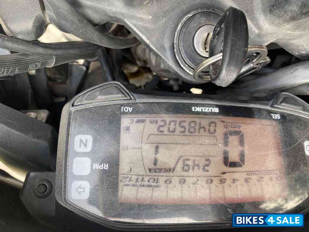 Black Suzuki Gixxer 150