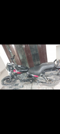 Bajaj Avenger Street 220