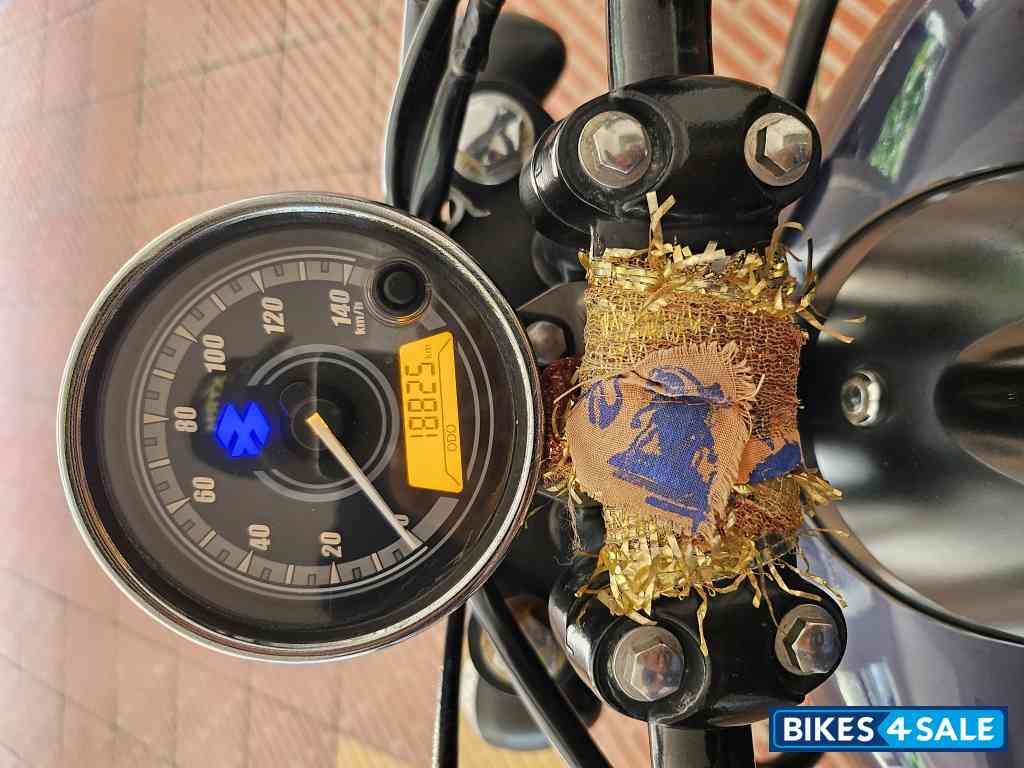 Bajaj Avenger Street 150