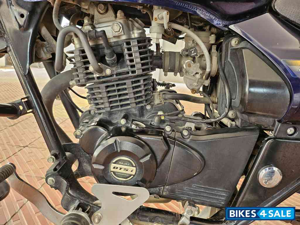 Bajaj Avenger Street 150