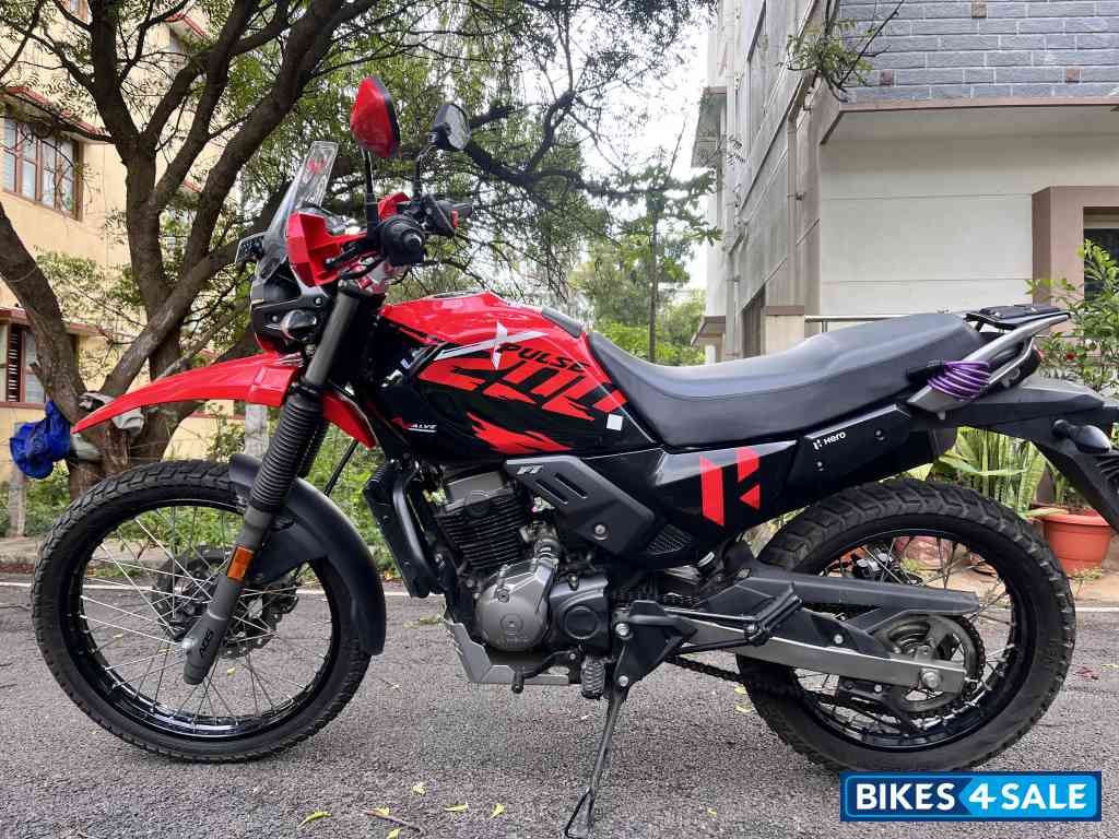 Hero Xpulse 200 4V Hero Xpulse 200 4V