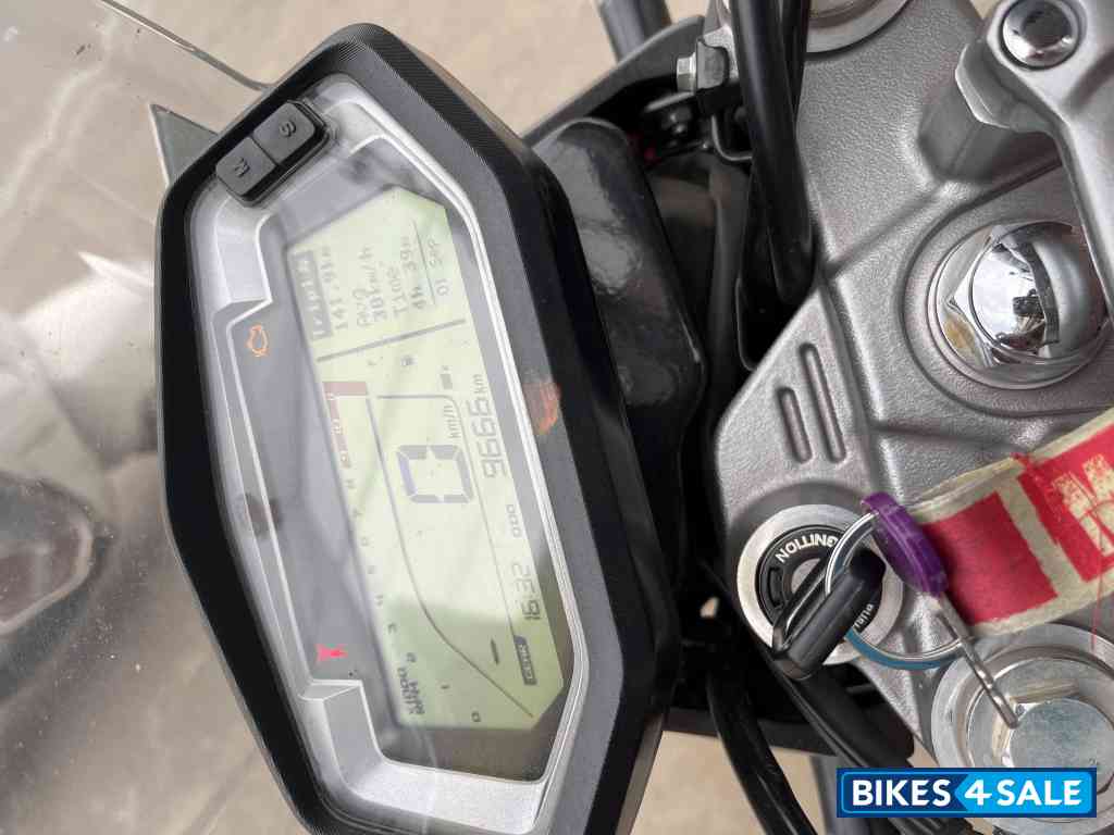 Hero Xpulse 200 4V Hero Xpulse 200 4V