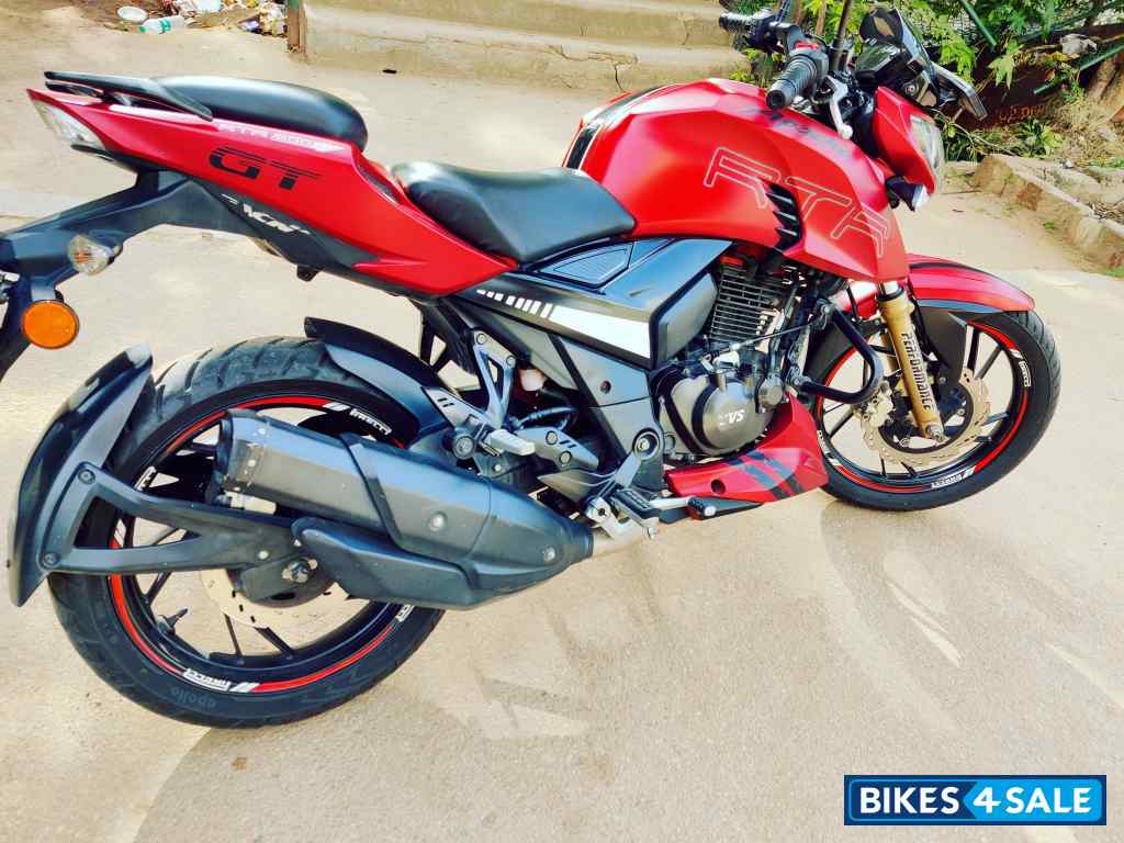 Matt Red TVS Apache RTR 200 4V