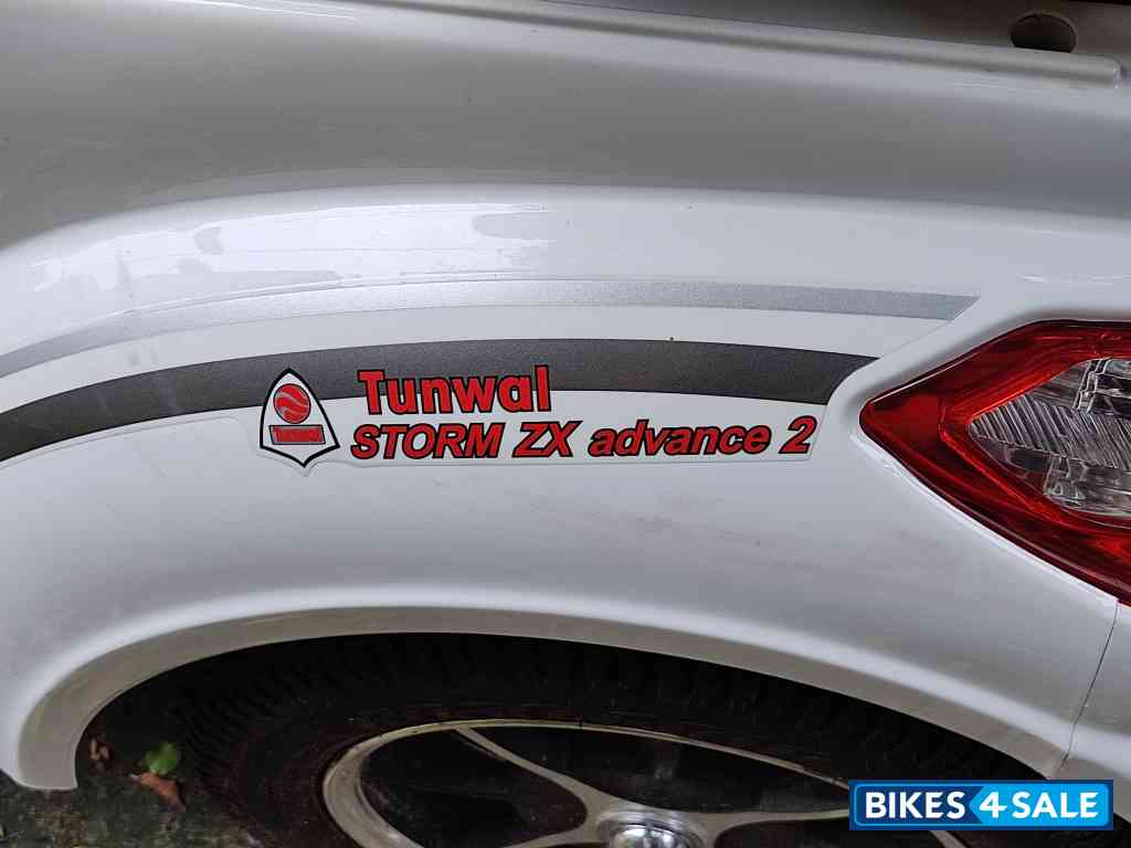 Cream White Tunwal Storm ZX Advance 2 Cream White Tunwal Storm ZX Advance 2