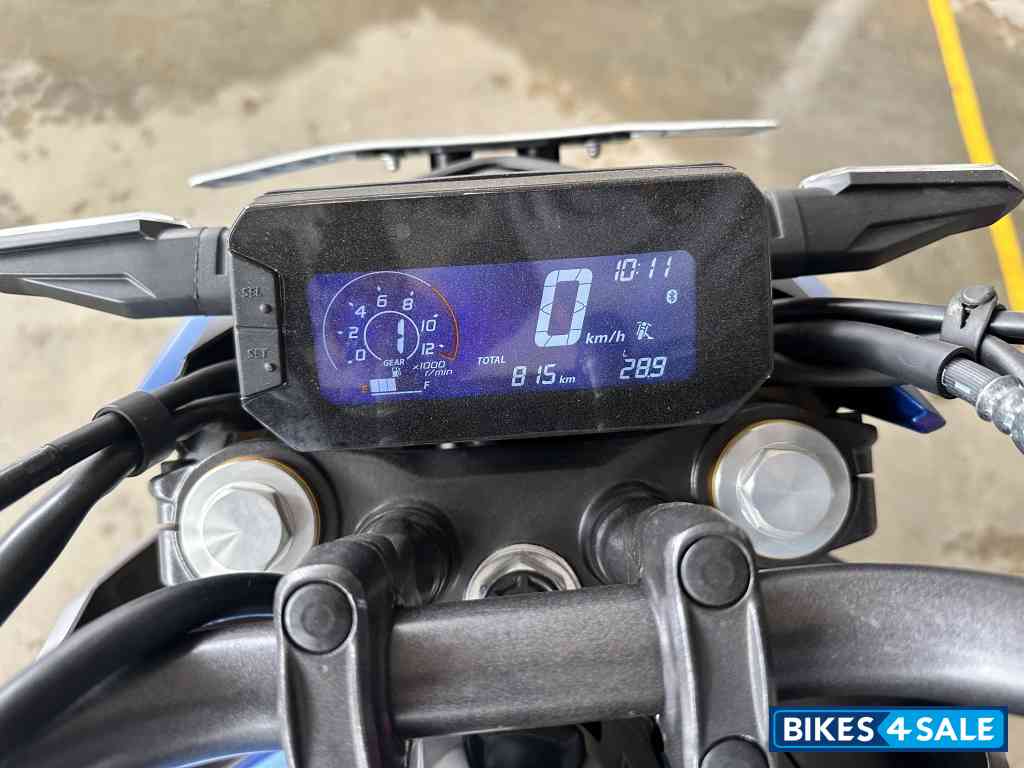 Honda CB300F Deluxe Pro