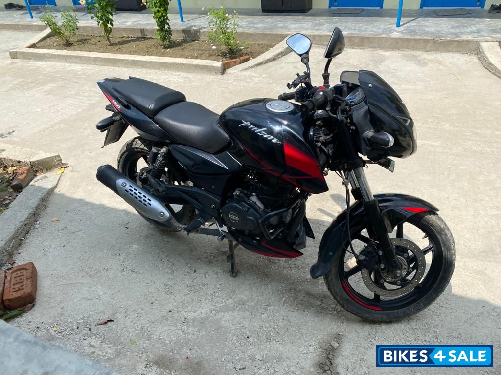 Bajaj Pulsar 150 Twin Disc