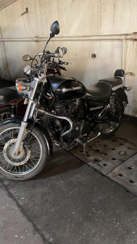 Royal Enfield Thunderbird