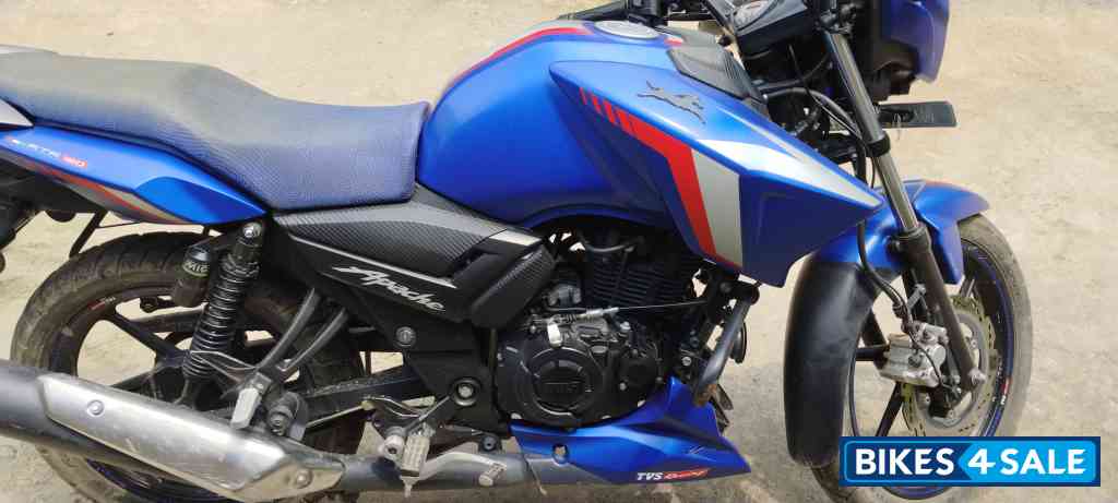 Blue TVS Apache RTR 160 4V BS6