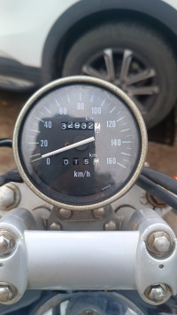 Black Bajaj Avenger 220 DTS-i