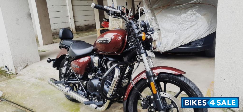 Royal Enfield Meteor 350 Stellar