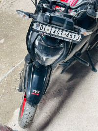 Black And Red TVS Apache RTR 160 4V Special Edition