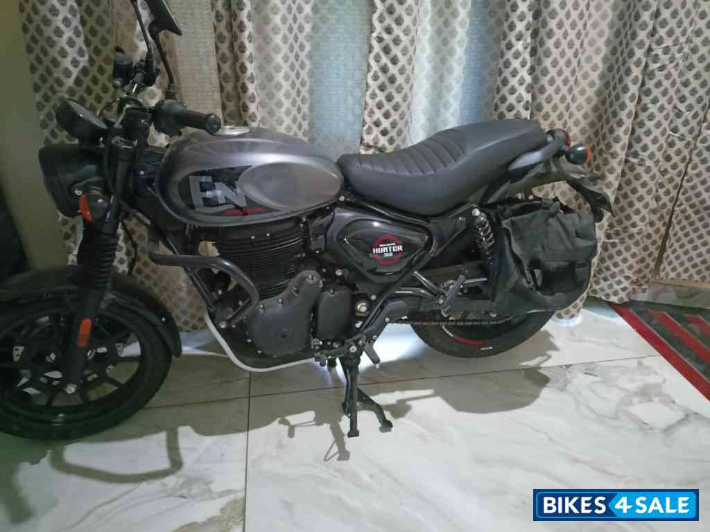 Royal Enfield Hunter 350 Retro