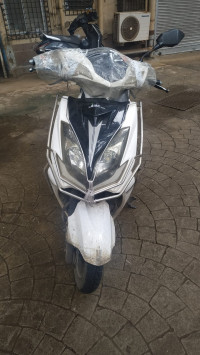 Black - White Joy e-bike Gen Nxt Nanu