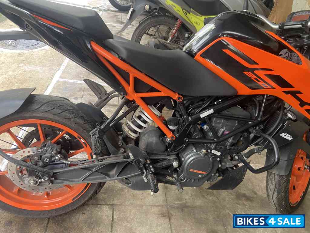 KTM Duke 200 ABS