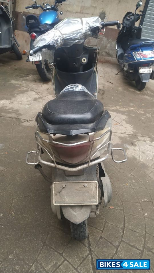 Grey - Green Joy e-bike Gen Nxt Nanu Grey - Green Joy e-bike Gen Nxt Nanu