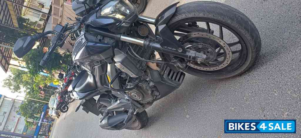 Midnight Blue Bajaj Dominar Dominar 400 ABS