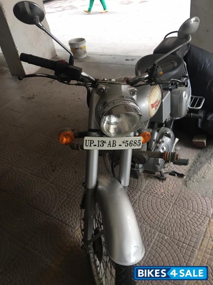 Silver Royal Enfield Classic 350