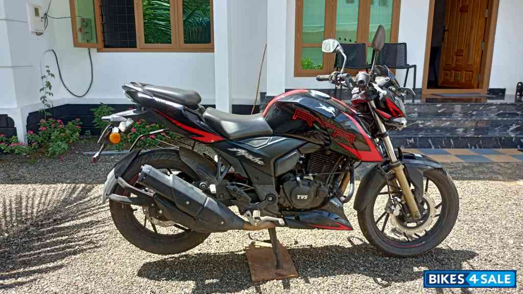 TVS Apache RTR 200 4V ABS Race Edition 2.0