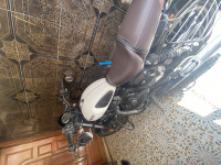 Yezdi Roadster Dual Tone