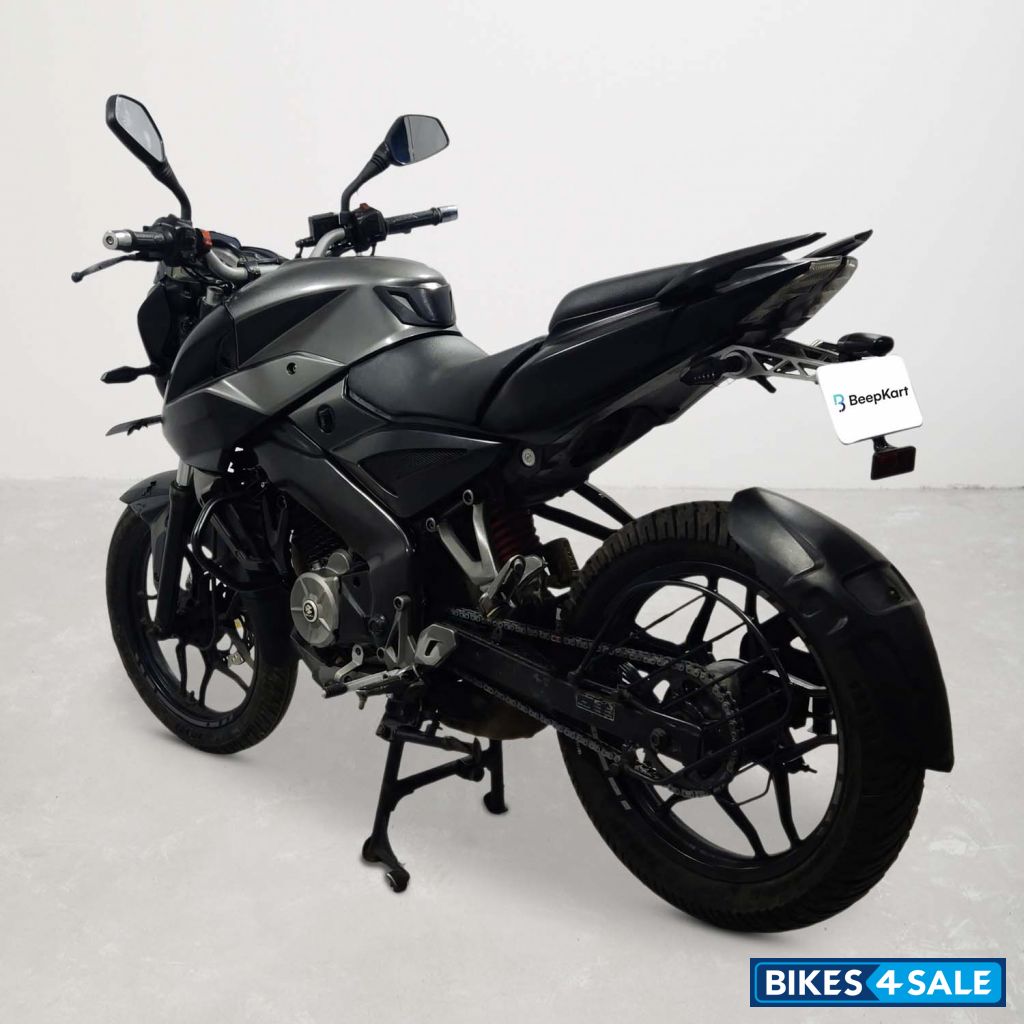 Bajaj Pulsar NS 160