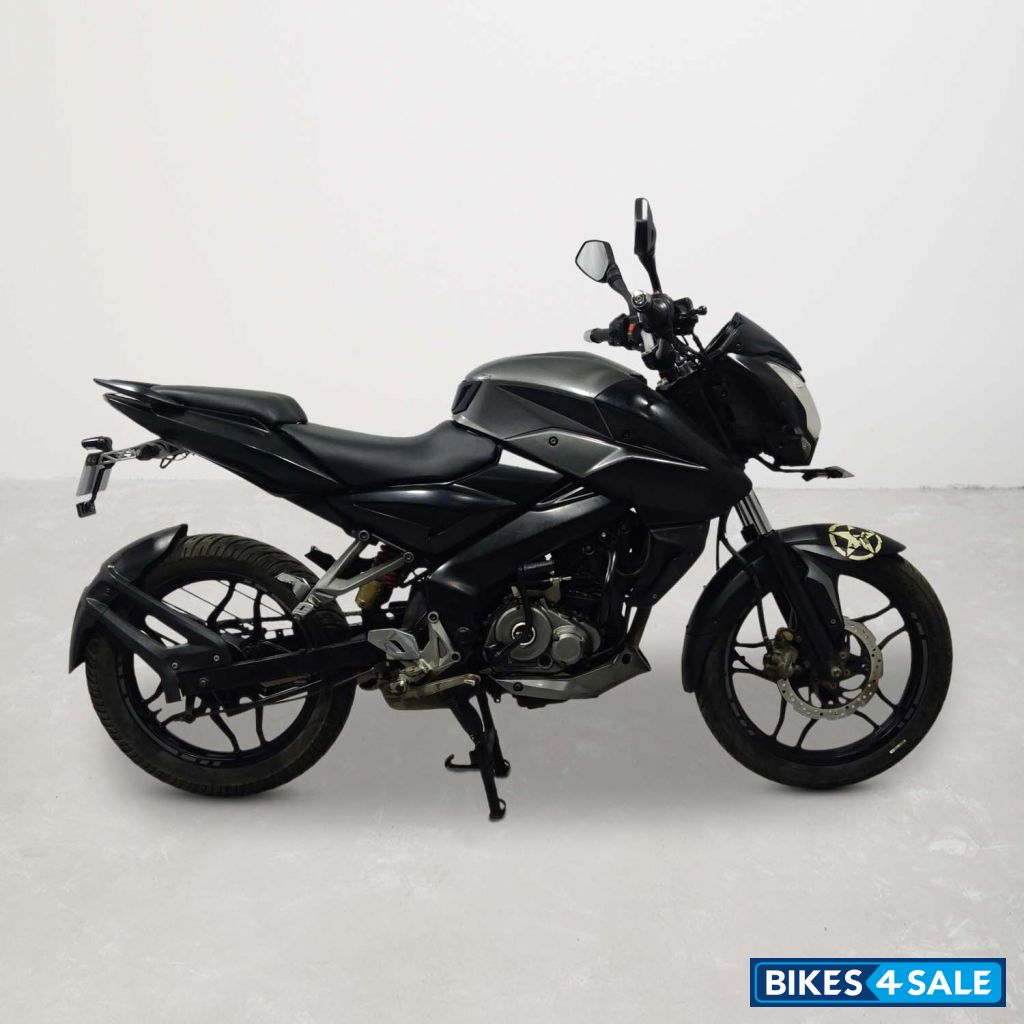Bajaj Pulsar NS 160