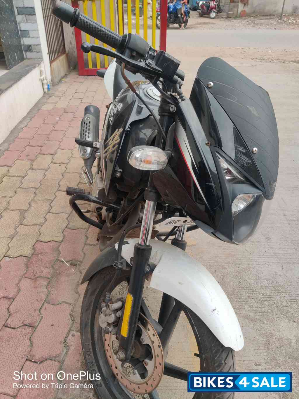 Black & White Bajaj Pulsar 150